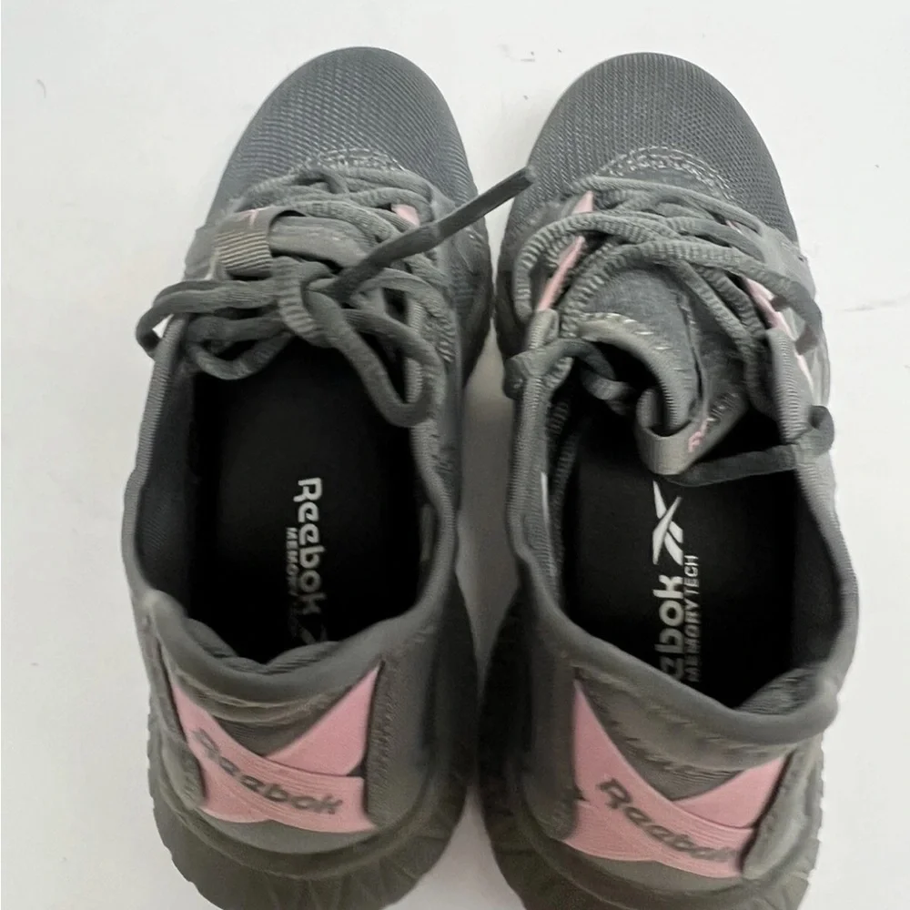Reebok very good